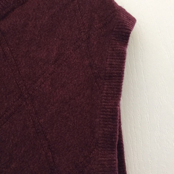 FINAL MARKDOWN MEN’S dockers vest medium - Picture 4 of 4